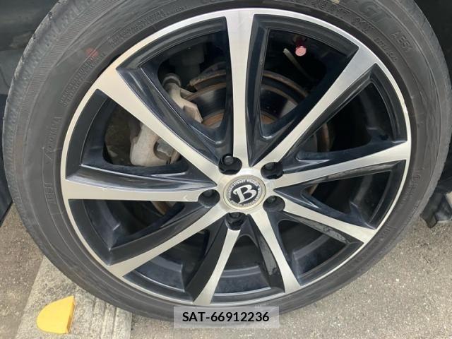 Toyota PRIUS 2012-04 7619331-9