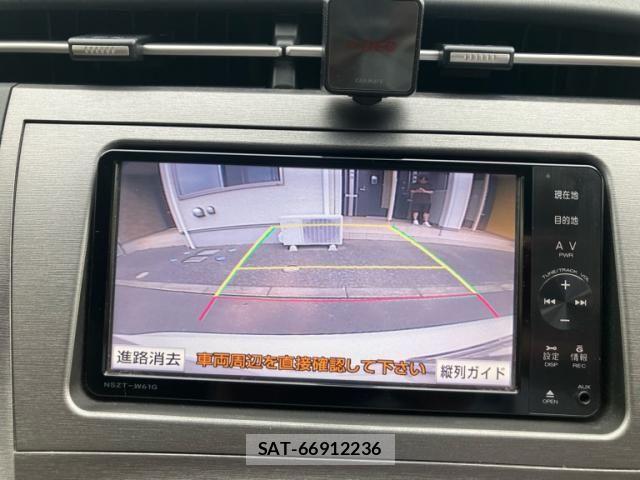 Toyota PRIUS 2012-04 7619331-22