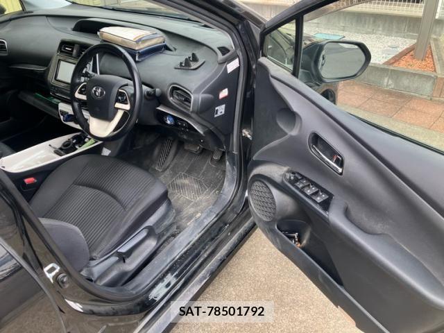 Toyota PRIUS 2016-02 7619303-11