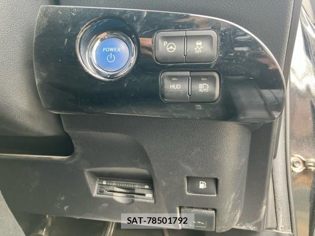 Toyota PRIUS 2016-02 7619303-13
