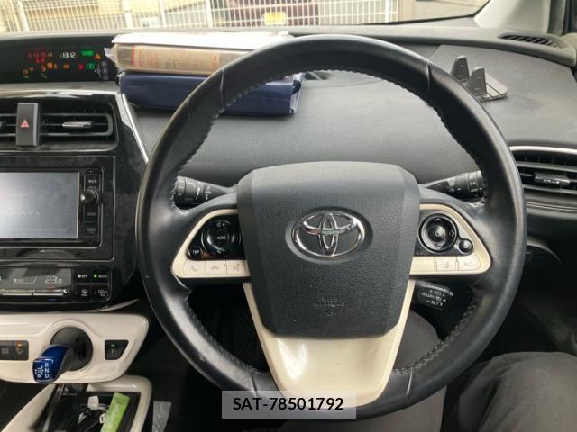 Toyota PRIUS 2016-02 7619303-14