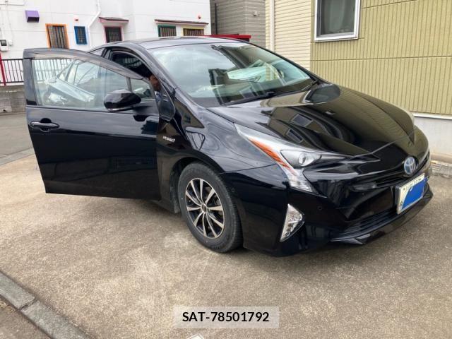 Toyota PRIUS 2016-02 7619303-2