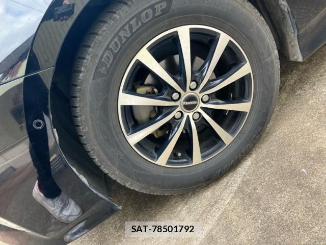 Toyota PRIUS 2016-02 7619303-8