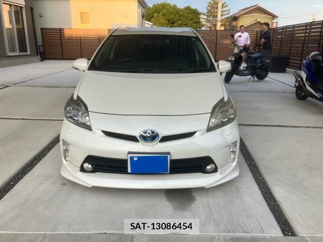 Toyota PRIUS 2013-04 7619317-0