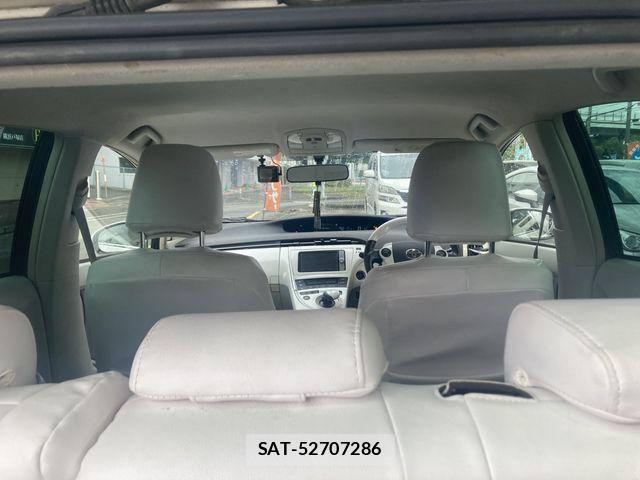 Toyota PRIUS 2011-10 7619319-10