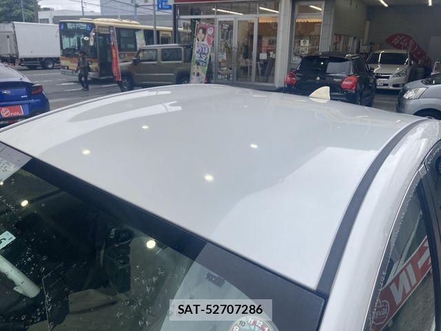 Toyota PRIUS 2011-10 7619319-16