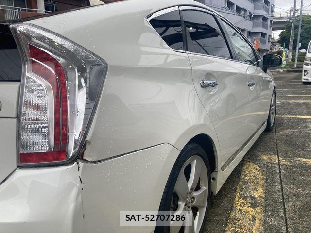 Toyota PRIUS 2011-10 7619319-7