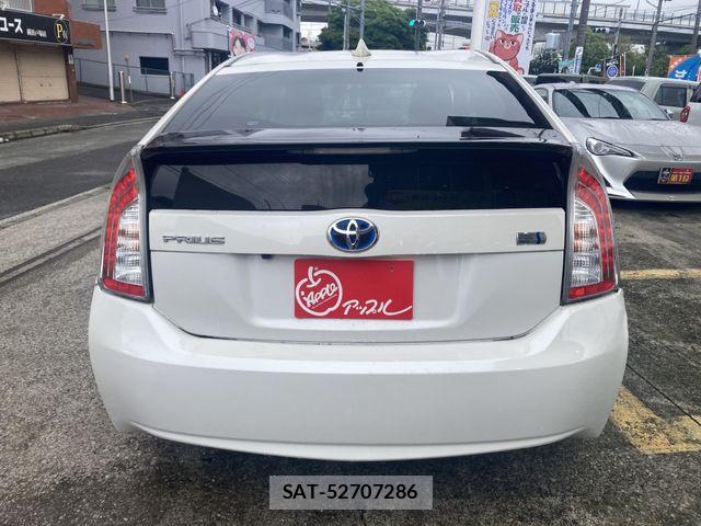Toyota PRIUS 2011-10 7619319-8