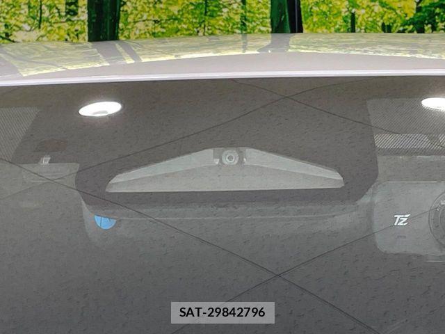 Toyota PRIUS 2025-01 7619209-4