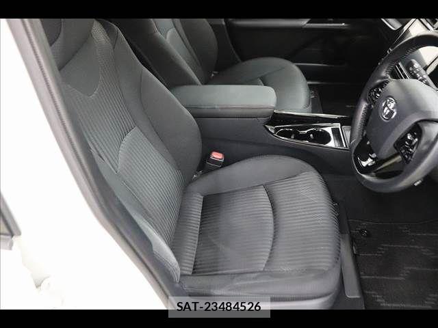 Toyota PRIUS 2019-03 7619264-10