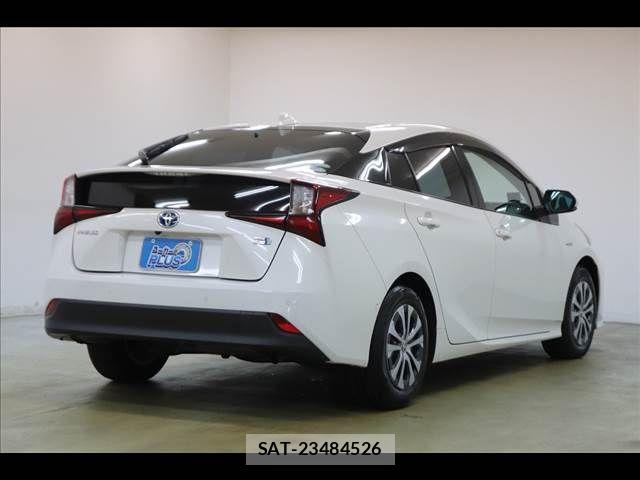 Toyota PRIUS 2019-03 7619264-18