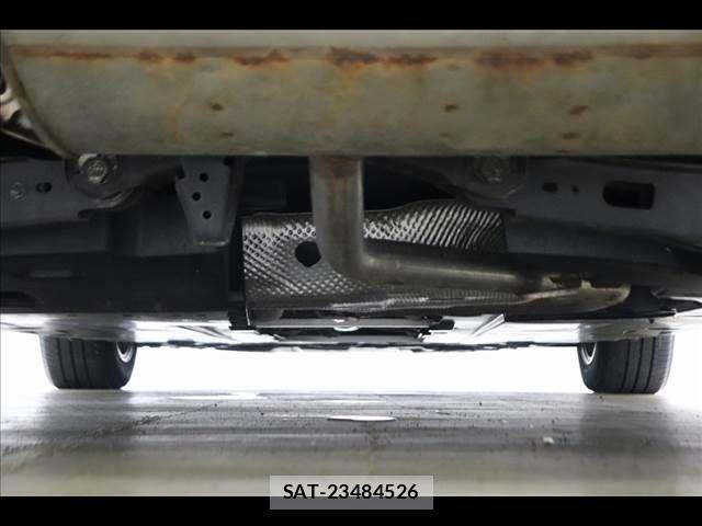 Toyota PRIUS 2019-03 7619264-25