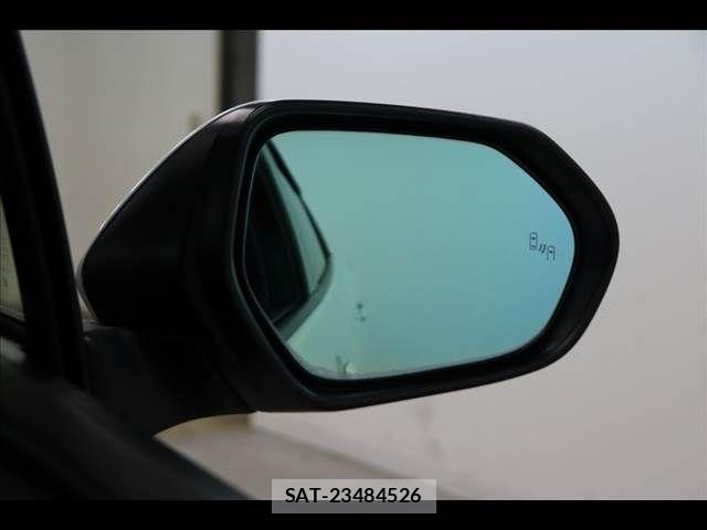 Toyota PRIUS 2019-03 7619264-2