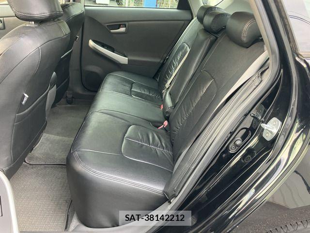 Toyota PRIUS 2011-06 7619321-4