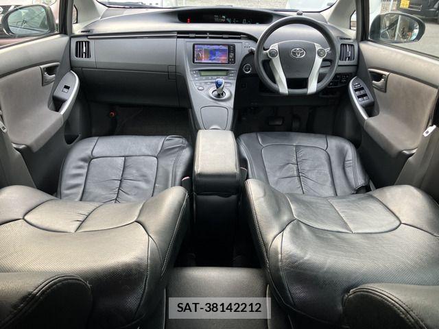 Toyota PRIUS 2011-06 7619321-5