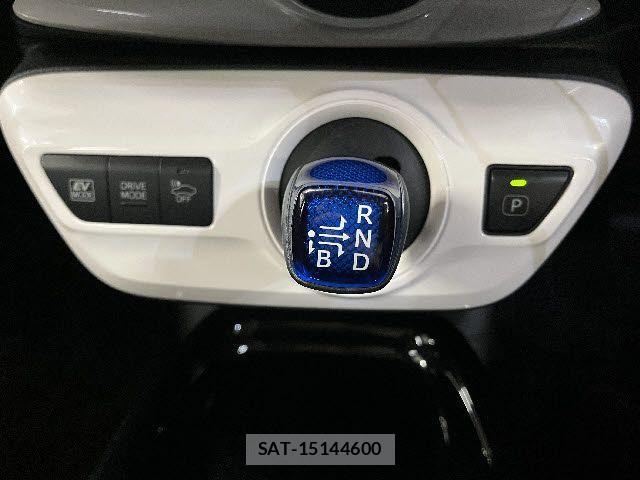 Toyota PRIUS 2018-05 7619252-19
