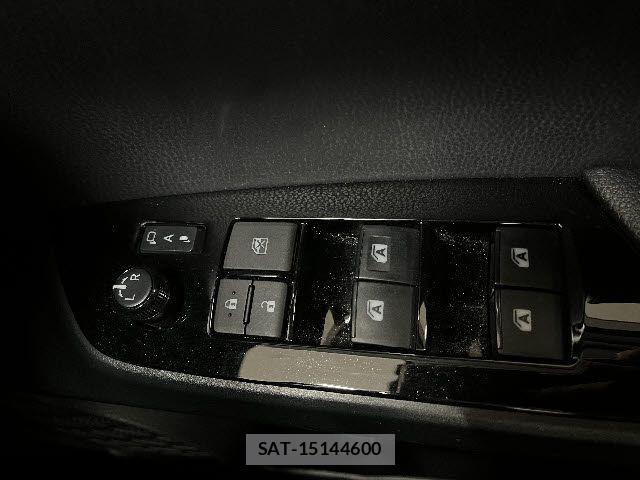 Toyota PRIUS 2018-05 7619252-22