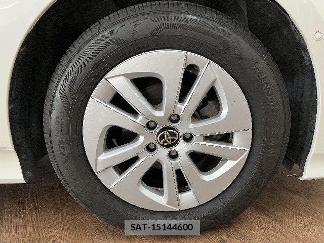 Toyota PRIUS 2018-05 7619252-26