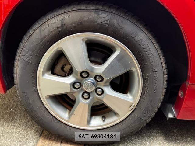 Toyota PRIUS 2011-08 7619329-5