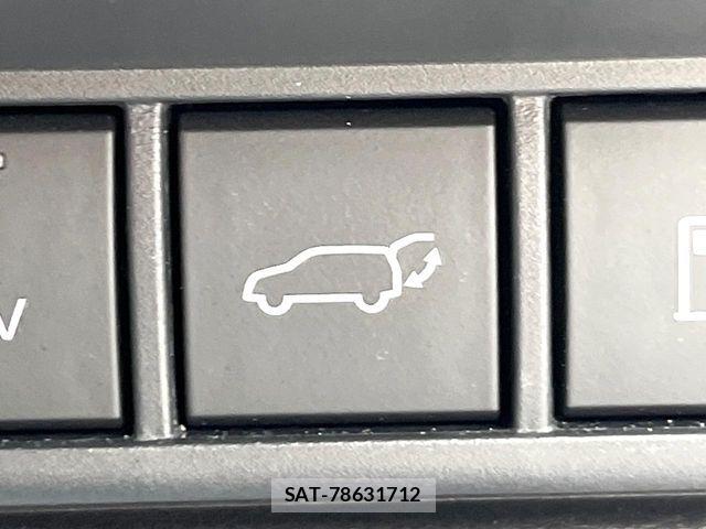 Toyota PRIUS 2023-08 7619235-5