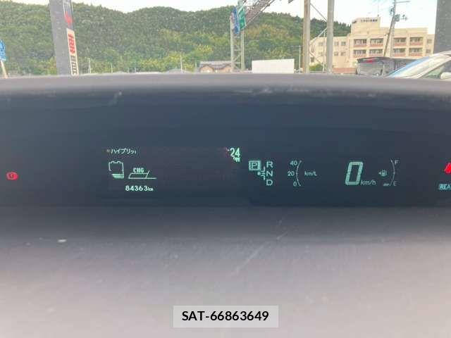 Toyota PRIUS 2014-09 7619295-12