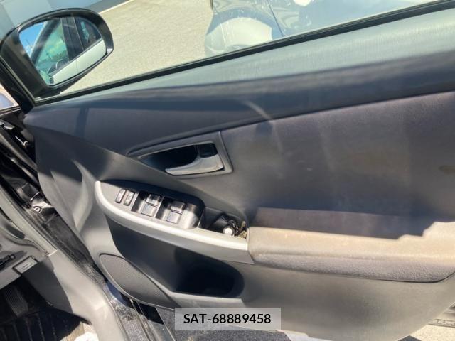 Toyota PRIUS 2010-06 7619353-13