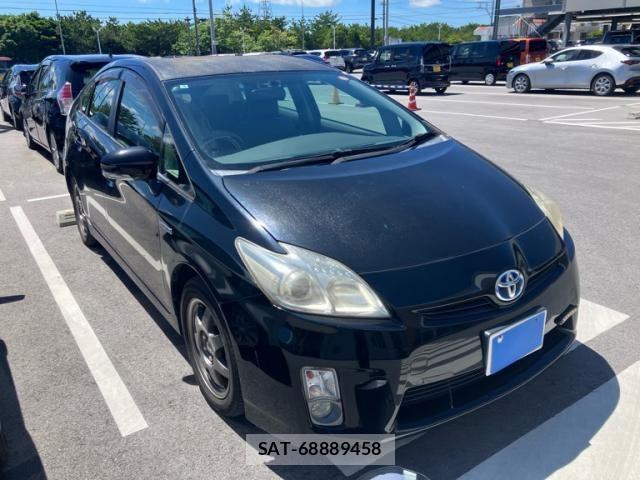 Toyota PRIUS 2010-06 7619353-1