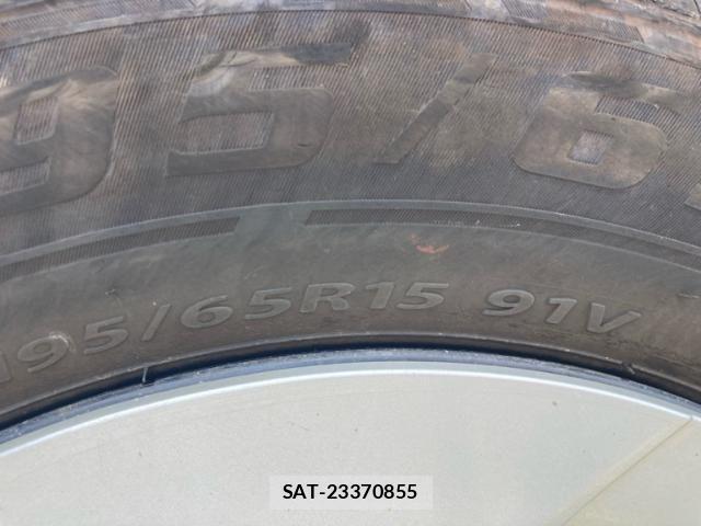 Toyota PRIUS 2012-04 7619345-8