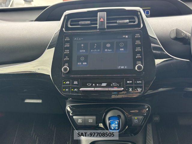 Toyota PRIUS 2022-06 7619247-10