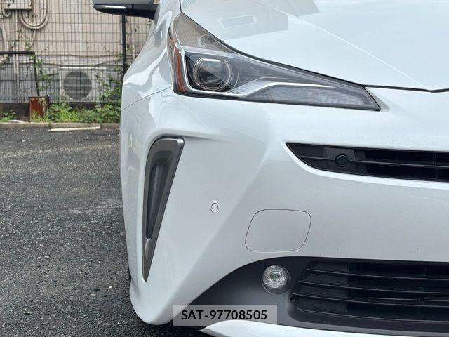 Toyota PRIUS 2022-06 7619247-16
