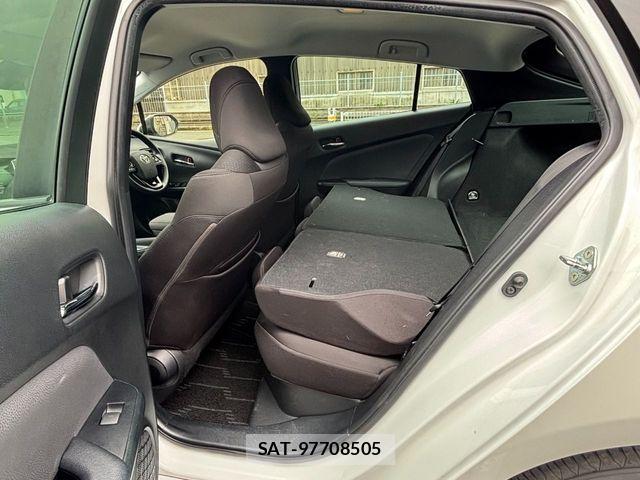 Toyota PRIUS 2022-06 7619247-27