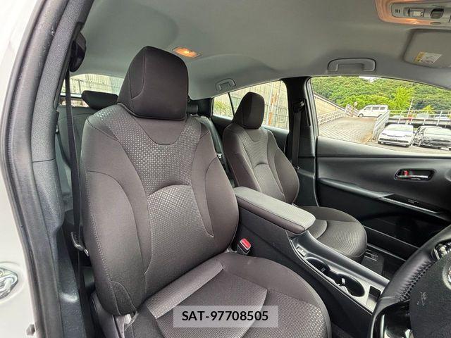 Toyota PRIUS 2022-06 7619247-3