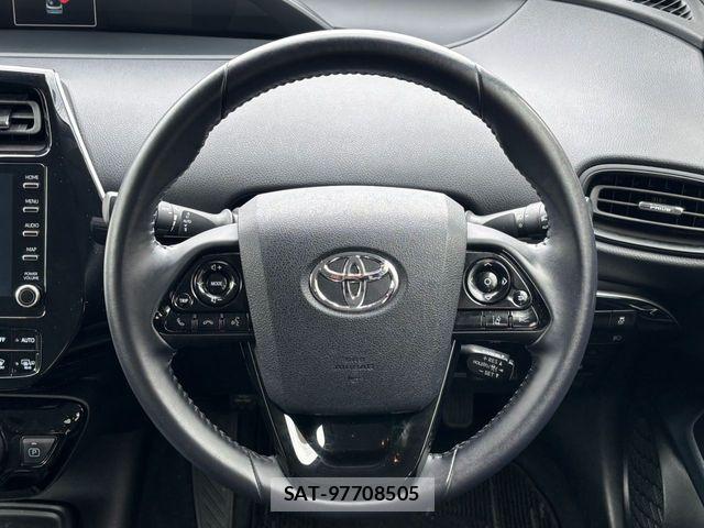 Toyota PRIUS 2022-06 7619247-5