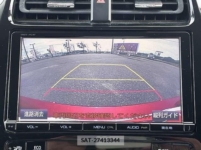 Toyota PRIUS 2017-09 7619268-5