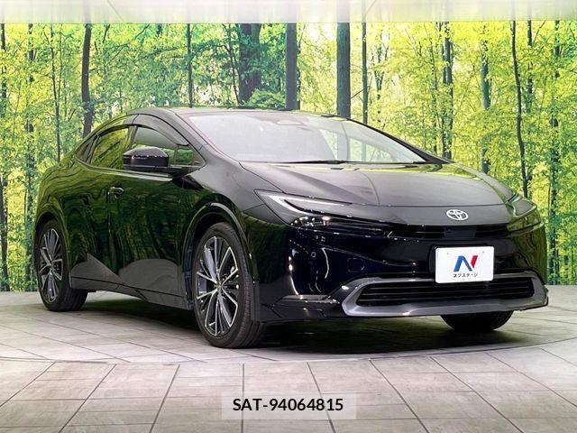 Toyota PRIUS 2023-06 7619208-15
