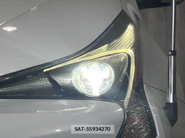 Toyota PRIUS 2017-06 7619260-9