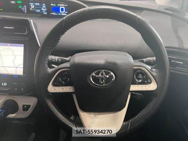 Toyota PRIUS 2017-06 7619260-11