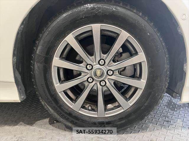 Toyota PRIUS 2017-06 7619260-12