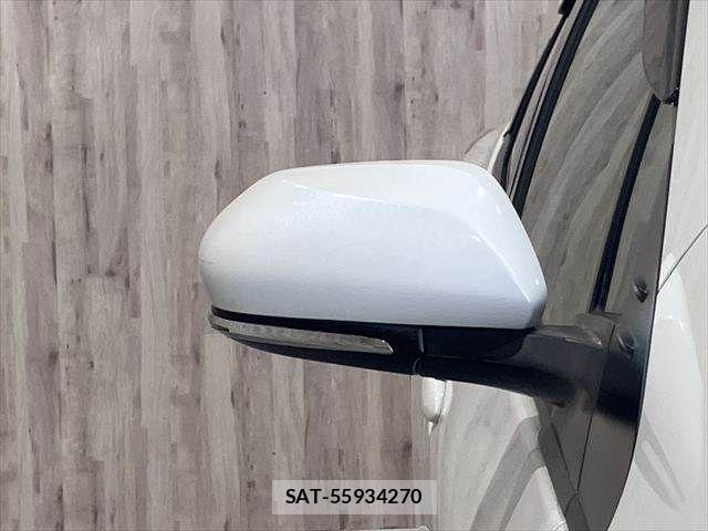 Toyota PRIUS 2017-06 7619260-21