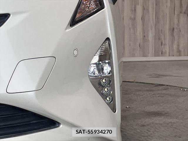 Toyota PRIUS 2017-06 7619260-24
