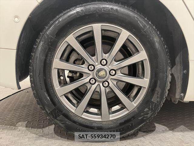 Toyota PRIUS 2017-06 7619260-26