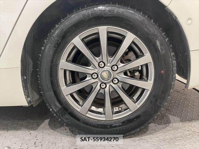 Toyota PRIUS 2017-06 7619260-27