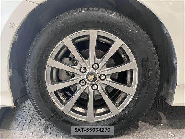 Toyota PRIUS 2017-06 7619260-28
