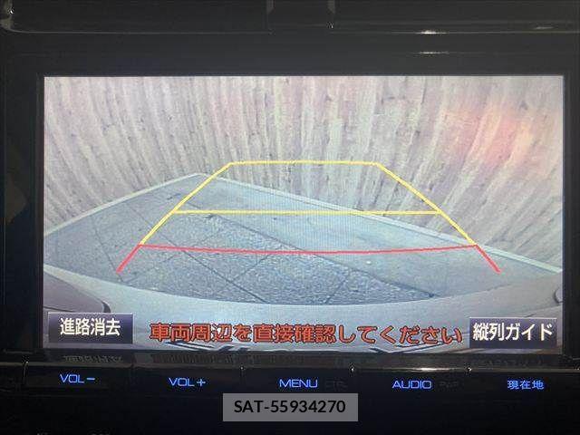 Toyota PRIUS 2017-06 7619260-4