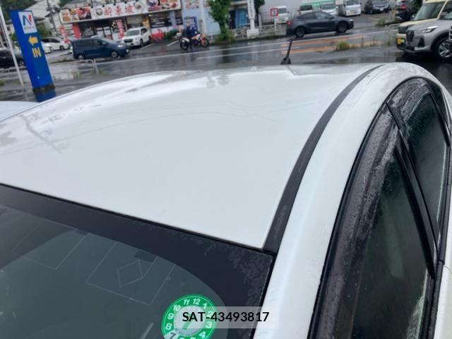 Toyota PRIUS 2015-07 7619316-7