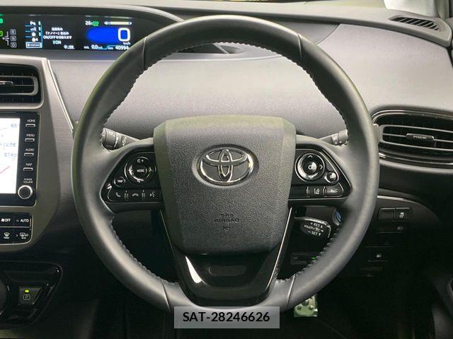 Toyota PRIUS 2022-06 7619245-10
