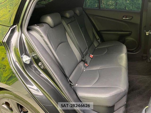 Toyota PRIUS 2022-06 7619245-8