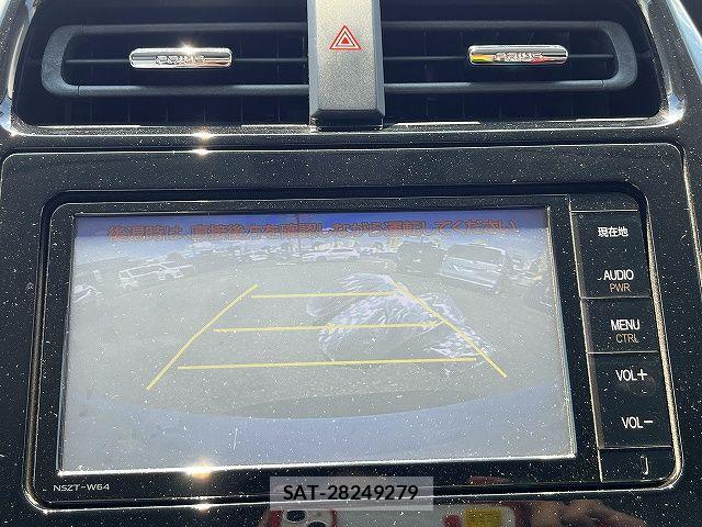 Toyota PRIUS 2016-09 7619256-10