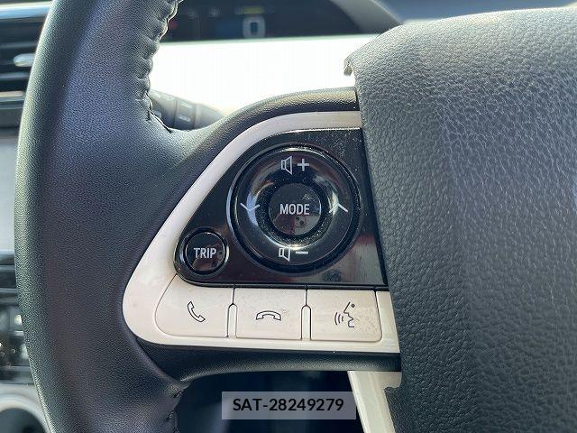 Toyota PRIUS 2016-09 7619256-17
