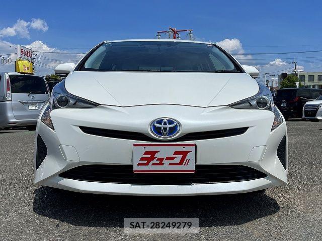 Toyota PRIUS 2016-09 7619256-22